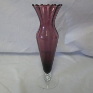 Beautiful Amethyst Glass pedestal Vase scalloped rim inside paneled glass Victorian error