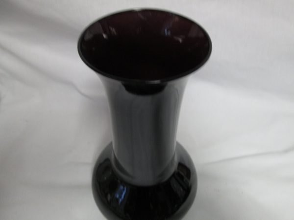 Beautiful Art Deco Era Black Purple Amethyst Glass Ball Vase Vintage home decor display collectible