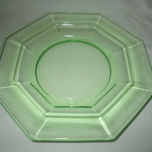 Beautiful Depression Glass Green Uranium Glass Octagonal Plate Heavy Quality decorative serving plate