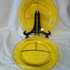 Beautiful Pair of Yellow depression glass picnic or divided plates great condition