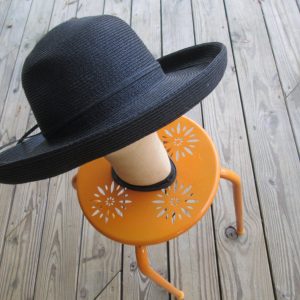 Fantastic Black Kentucky Derby Large Brim Hat 100% Raffia Sun'N'Sand Since 1986