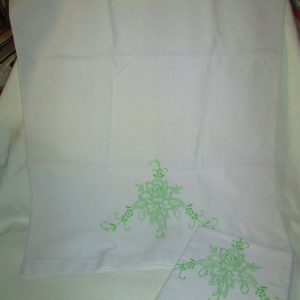 Pretty True Green Stitched Floral Pillowcase Pair White No iron percale