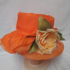 Vintage 1950's Jackie O' Style Wow Orange Hat Light Weight Large brim Pleated top with flower in brim size 20 Kentucky derby display tv prop