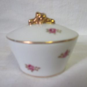 Vintage Mid Century trinket box Pink roses hand painted Porcelain Made in Japan Jewelry Ring Pin covered box