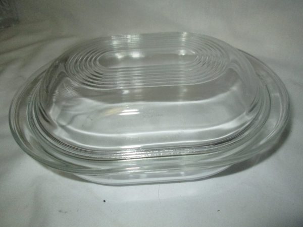 Vintage Oval Pyrex Lidded Casserole Dish Oven safe Mid Century Glassware Bakeware Cookware kitchenware