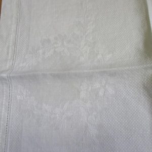 Antique Damask Bathroom 100% cotton towel Lincoln drapes with dotted body cottage summer collectible display turn of the century 23x36 #3