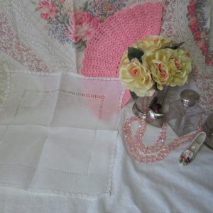 Beautiful White hand drawn cotton lace and cut work hankie handkerchief