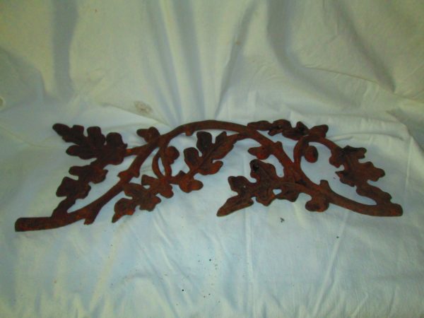 Fantastic Cast Iron Wall Hanging Outdoor Art Collectible Cast Iron Maple Leaves and Acorns Large Heavy Piece