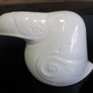 Fantastic White Porcelain Glazed Tucan Figurine made in Spain 1985 Dasia Hispania 4" tall Very Modern RETRO Hipster Mid Century Style