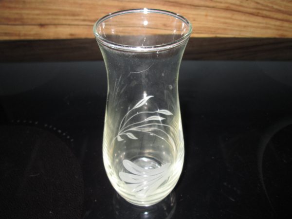 New old stock Hand Cut Crystal Vase in original box etched floral pattern made in Turkey 1986