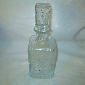 Stunning clear crystal Heavy Large Decanter Etched Floral pattern with matching ground crystal stopper