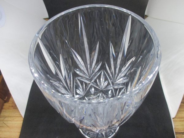 Stunning Very Large Heavy Cut Crystal Flower Vase MINT CONDITION Collectible Display Elegant 12" tall Beautiful Ring J. Durand France