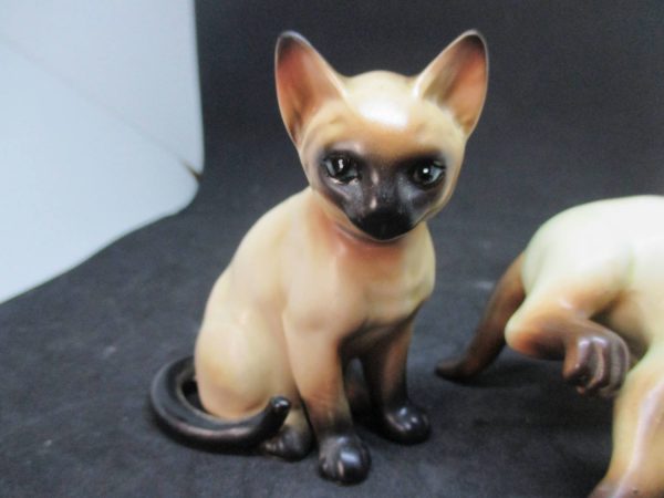 Vintage Fine bone china Playing Siamese Cat Kitten Figurines Pair cottage display farmhouse shabby chic collectible home decor