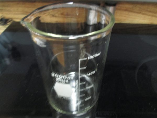 Vintage Glass Beaker Large 2000ml Kimax USA Kimble Chase Glassware Labware Medical Labratory Collectible Glass Pharmaceutical