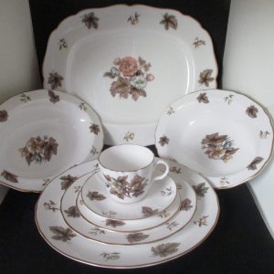 Vintage Royal Dorchester England Service for 8 with 2 vegtable bowls & Platter MINT Condition display decor collectible serving dining Gift