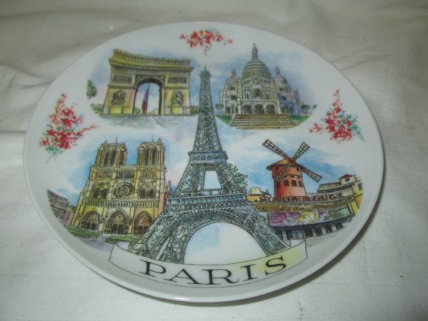 Vintage Souvenir of Paris Plate Wall Hanging Eiffel Tower Moulin Rouge