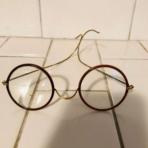 Antique Wire Rim Eyeglasses Bakelite Black rims gold metal frames early 1900's RARE with these rims collectible display accessories