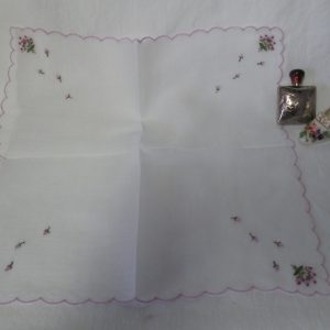 Beautiful machine embroidered purple and lavender scalloped hankie handkerchief