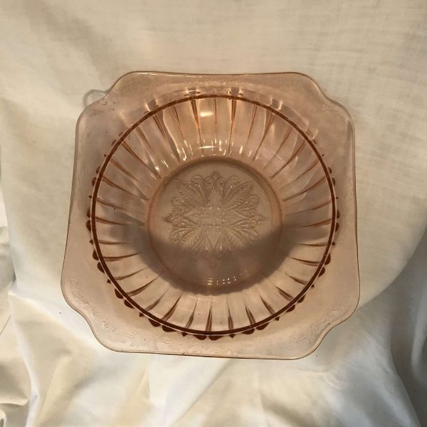 Depression glass Pink round Adam Pattern  Vegetable bowl Mint condition Farmhouse Collectible Glass Cottage shabby chic display serving owl