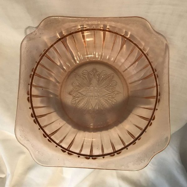 Depression glass Pink round Adam Pattern  Vegetable bowl Mint condition Farmhouse Collectible Glass Cottage shabby chic display serving owl