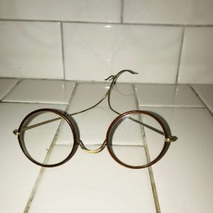 Fantastic Antique Bakelite Eyeglasses with Gold trim Burgundy/brown Bakelite RARE