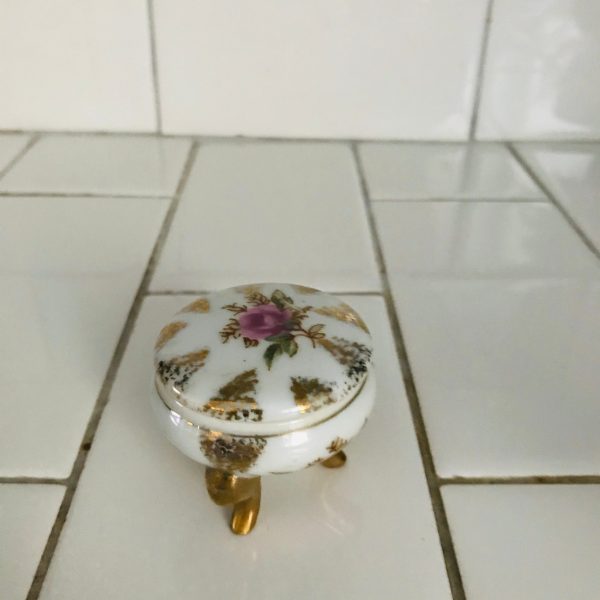 Miniature Trinket Ring Dish Moss Rose with heavy gold 3 legs raised dish fine detail farmhouse collectibles display cottage bedroom vanity