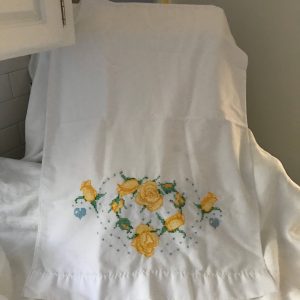 Pillowcase Single Hand cross stitched with Yellow roses bedding bed & breakfast cottage cabin guest room collectible linens poppies