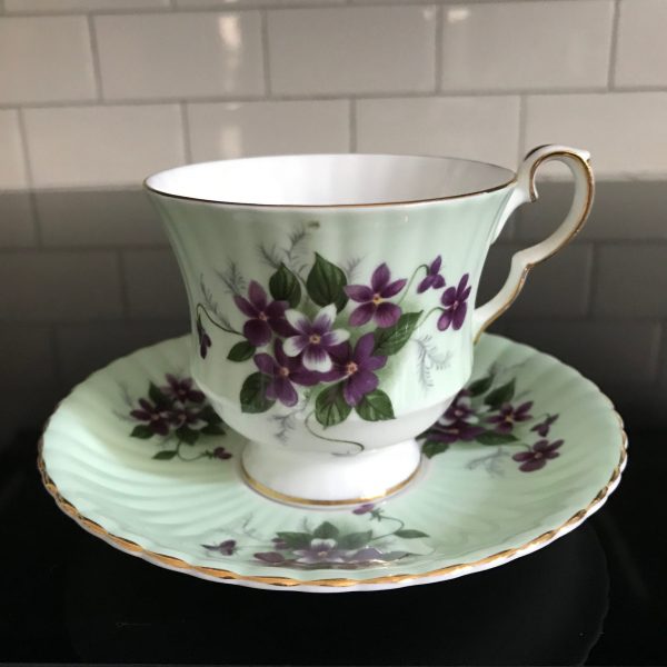 Royal Windsor Tea Cup and Saucer light green purple violets scalloped Fine bone china England Collectible Display Farmhouse Cottage