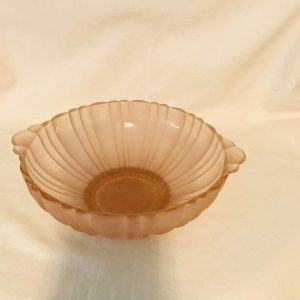 Scalloped Double handle fruit snack Bowl Pink Depression Glass serving dining farmhouse collectible display glass table top display