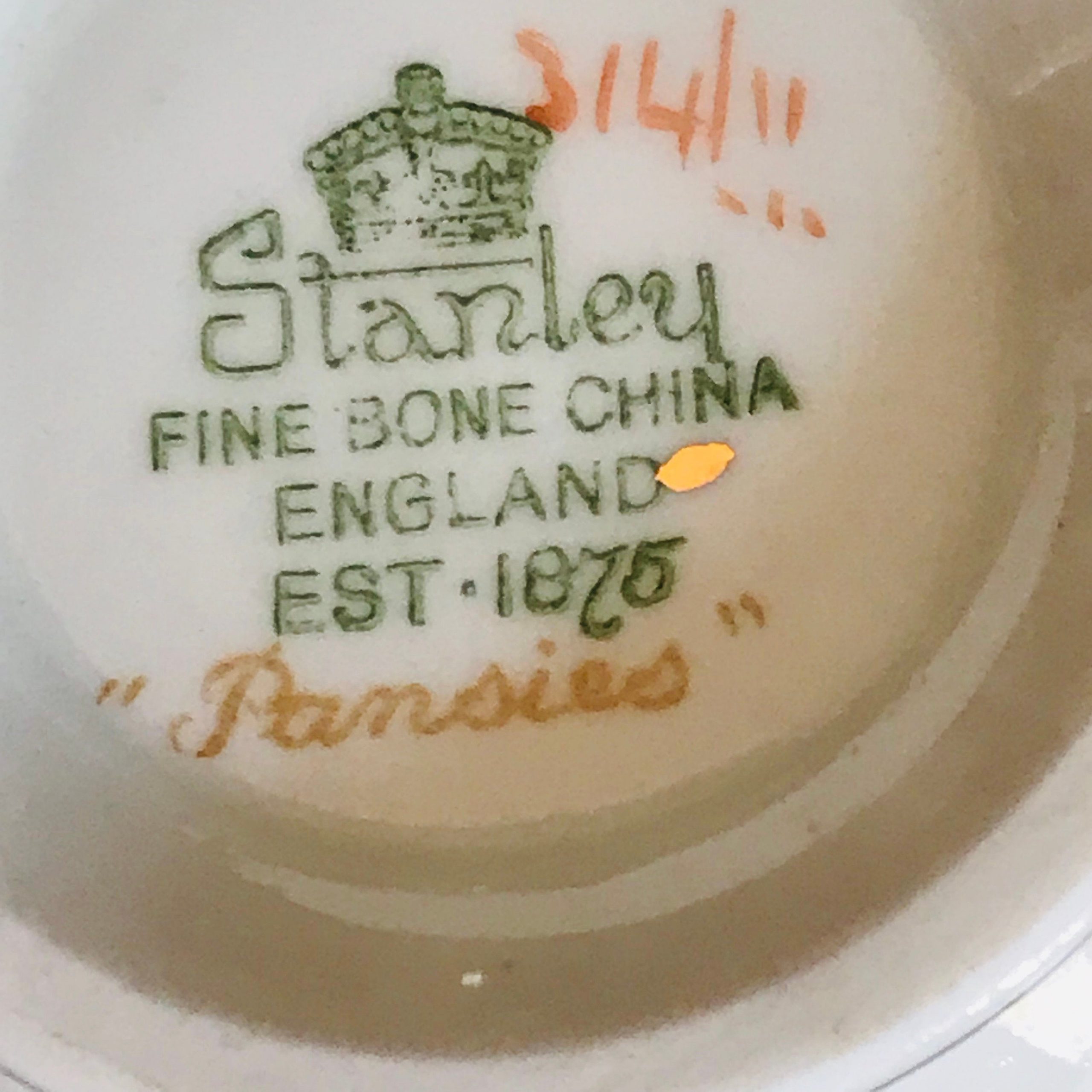 Tasse porcelaine England Stanley