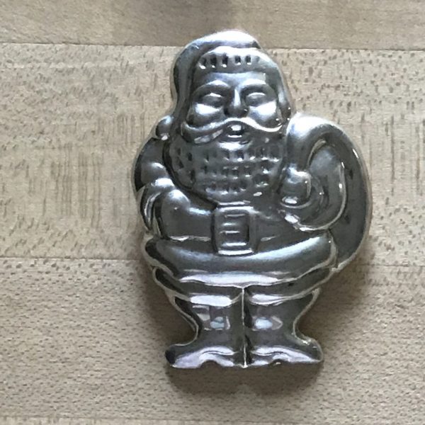 Sterling Silver Brooch Large Santa Clause pin colletible display pin 28 grams 2 3/4" tall Christmas Holiday