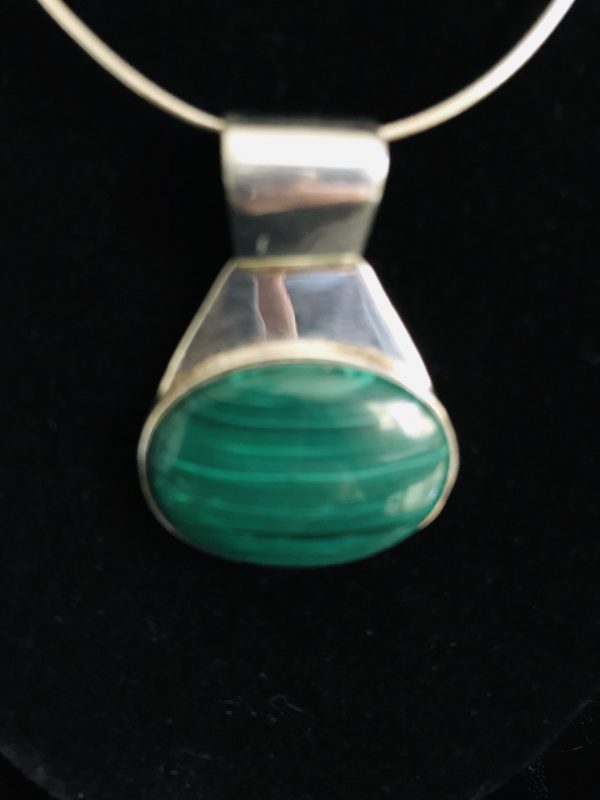 Sterling Silver Pendant Drop Oval Green Malachite center with sterling back sleek surround Taxco Mexico 13.5 grams