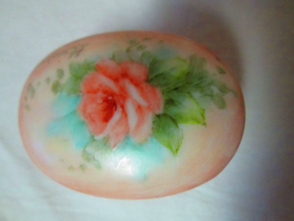 Stunning Porcelain Oval Hand Painted Lidded Trinket Box Signed