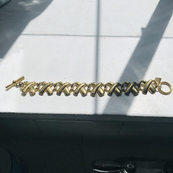 Vintage Anne Klein Bracelet "X" pattern with toggle closure 7 1/2" long 5/8" wide