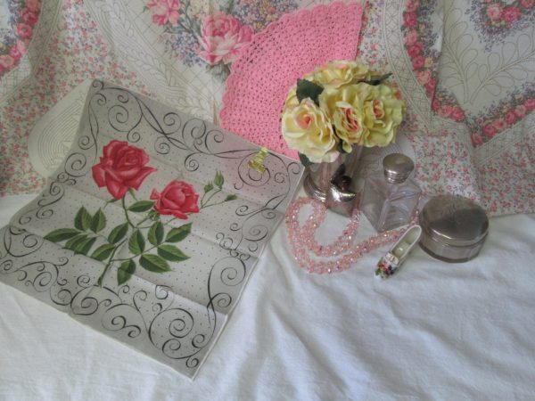 Vintage art deco rose with scrolls hankie handkerchief Spain Comacros brand