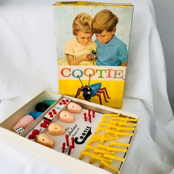 Vintage Build a Cootie Bug Cootie Game 1949 Complete Game with nice box collectible display retro Scharper USA with instructions