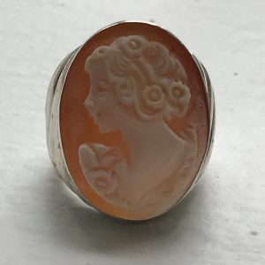 Vintage Cameo Ring Set in Sterling Silver Size 7 Swirl Raised sides hand carved portrait from shell