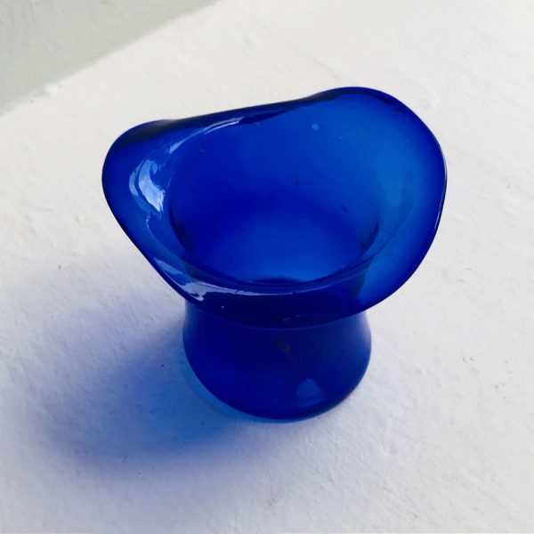 Vintage hat vase trinket dish blown glass cobalt blue fine think glass small collectible farmhouse display bedroom bathroom ring dish