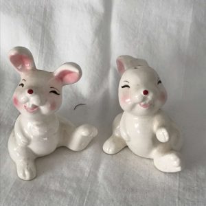 Vintage Rabbit Bunny Salt & Pepper Shakers Retro Kitchen White and Pink farmhouse collectible display smiling faces detailed RARE