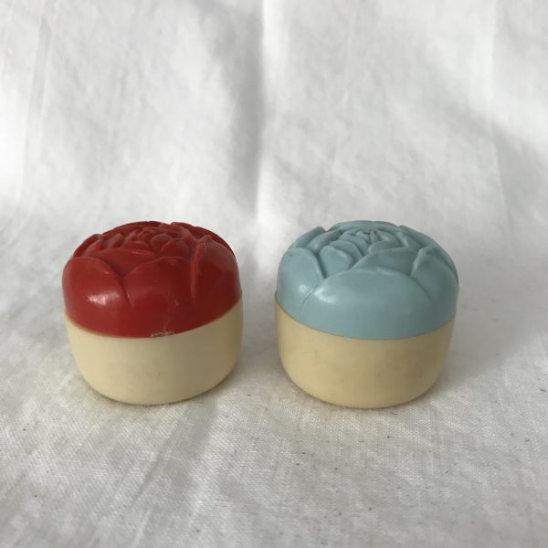 Vintage Salt & Pepper Shakers red and blue flowers celluloid Retro Kitchen collectible display screw lids detailed petals
