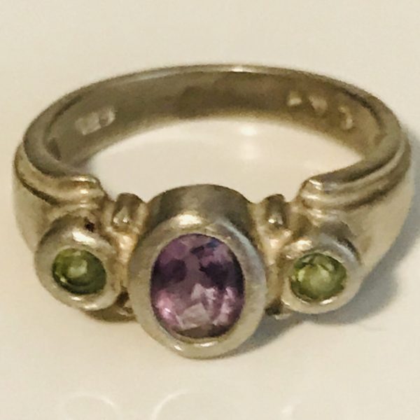 Vintage Sterling Silver Ring Amethyst and emerald dainty collectible .925 Jewelry size 7