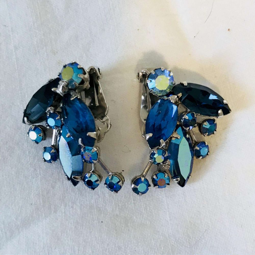 Vintage Weiss Clip Earrings Blue Rhinestone silver backing Signed 1940 ...