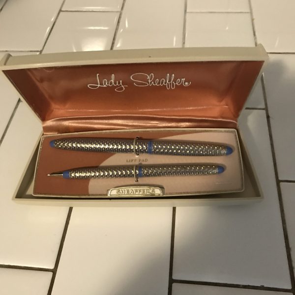 Vintage Lady Sheaffer Fountain Pen and Mechanical pencil set new old stock in original box Gold and Periwinkle blue purse set desk office