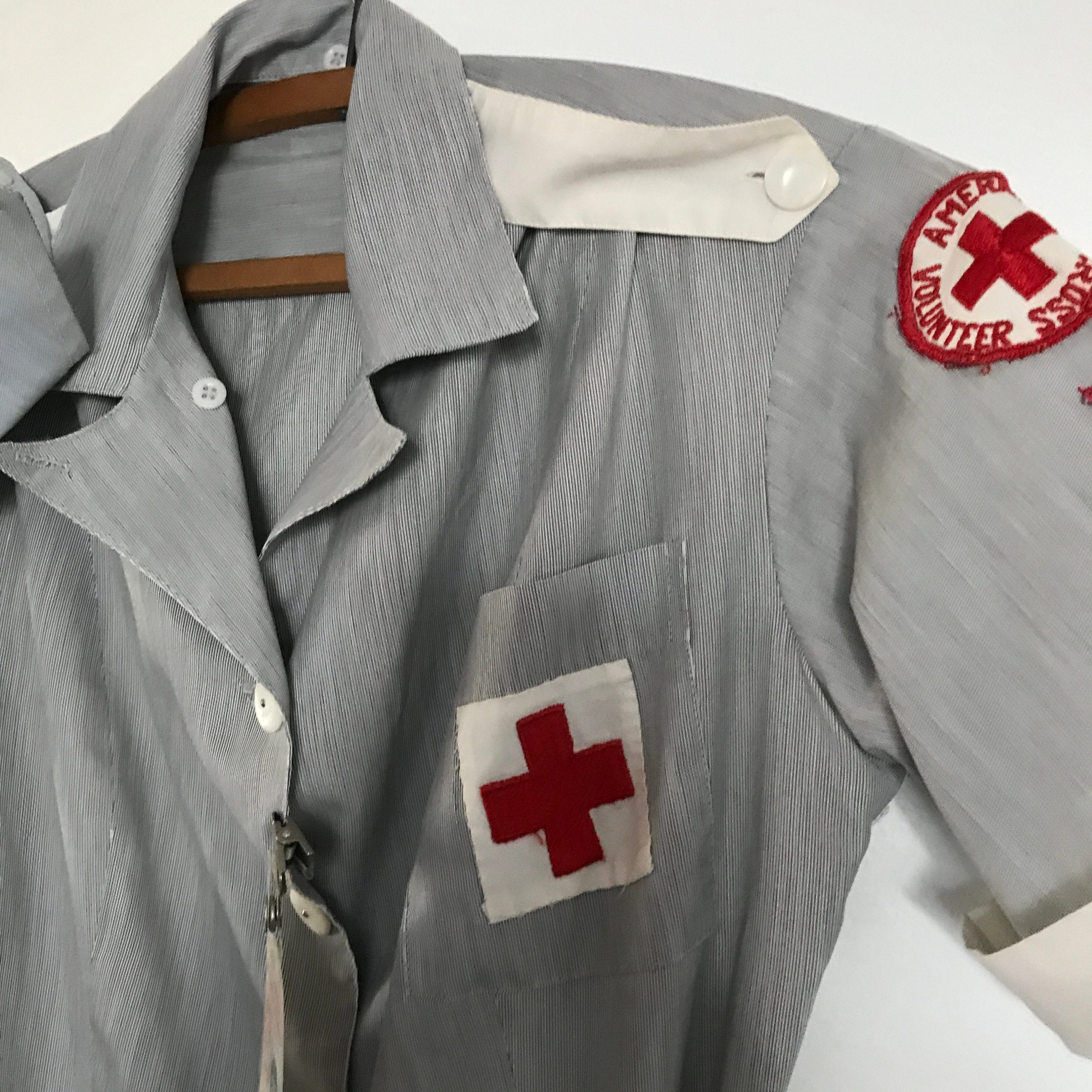 Vintage WWII Red Cross outfit dress nurses hat hosiery cloth face mask Red  Cross patches blue striped cotton size small – Carol's True Vintage and  Antiques