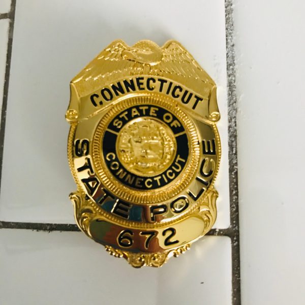 Obsolete Vintage Badge Connecticut State Police Gold with black enamel collectible display memorabilia