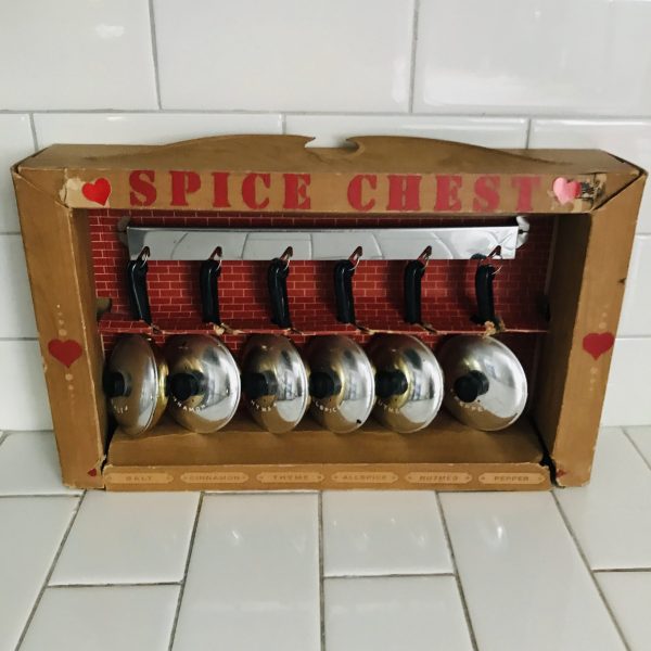 Vintage 1950's Skillet shaped Pots & Pan spice Rack with chrome rack farmhouse collectible display retro kitchen original box new old stock