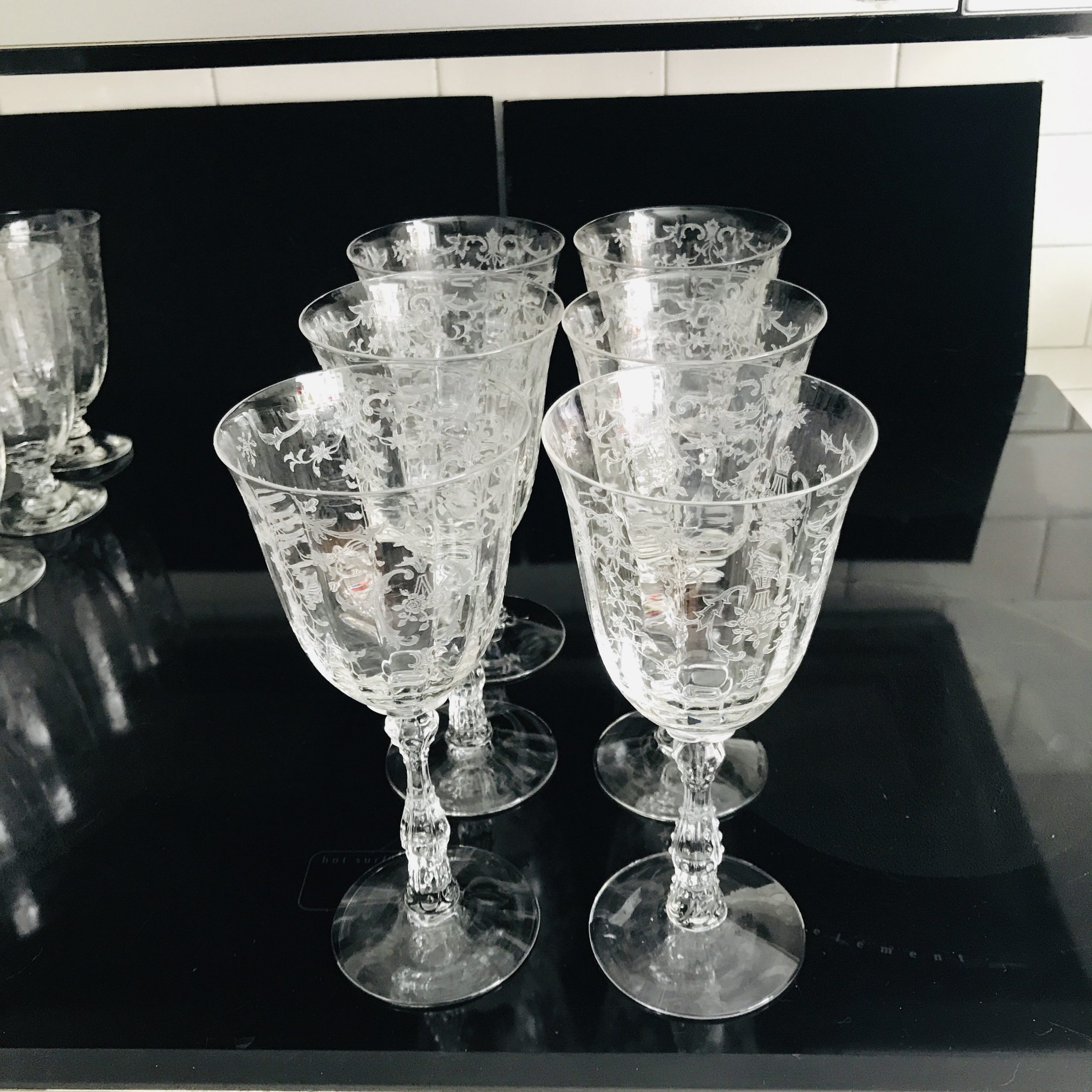 6 Vintage Etched Wine Glasses, Vintage 5 oz Claret Wine Glasses, Vintage  Wedding Champagne Glasses, Tall Etched Wine Glass