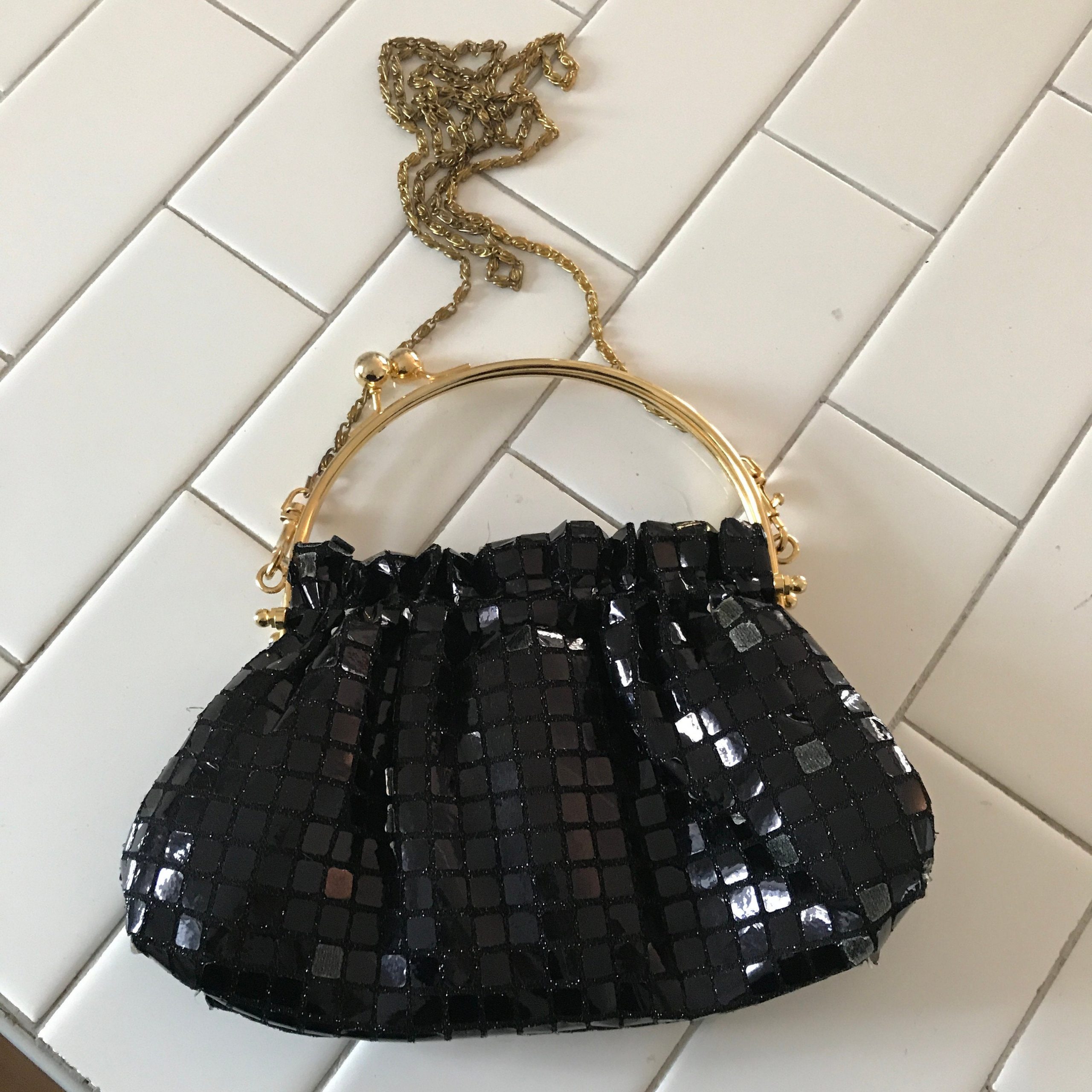 HOW TO CONCEAL A TATTERED PURSE HANDLE — KRYSTLE DESANTOS
