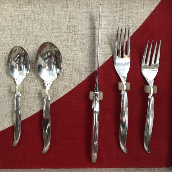 Vintage Silverplate Flatware Mid Century 1947 Wm Rogers Flair pattern Beautiful sleek pattern Unused in original box  52 total pieces